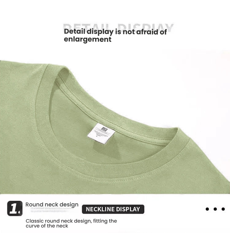 T-shirt pale green
