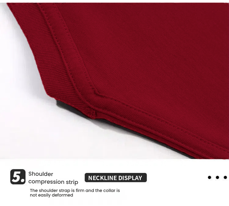 T-shirt deep red