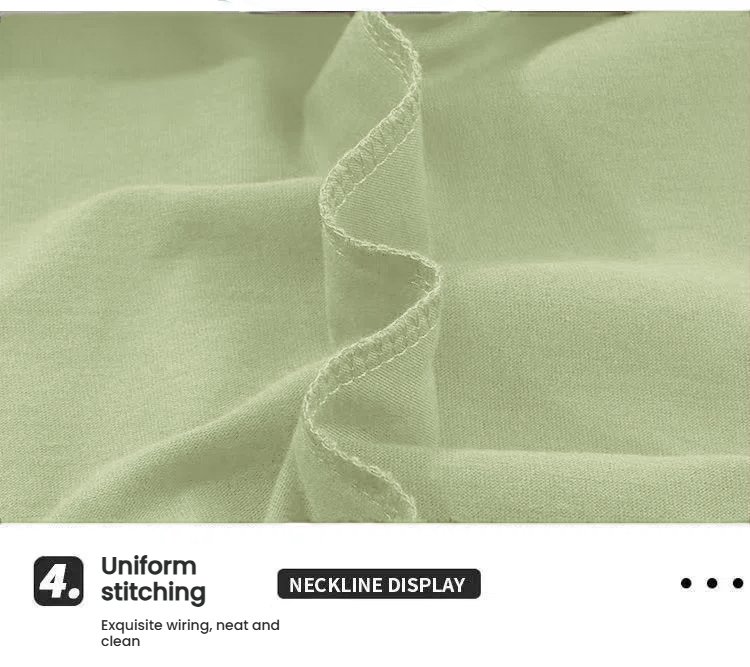 T-shirt pale green